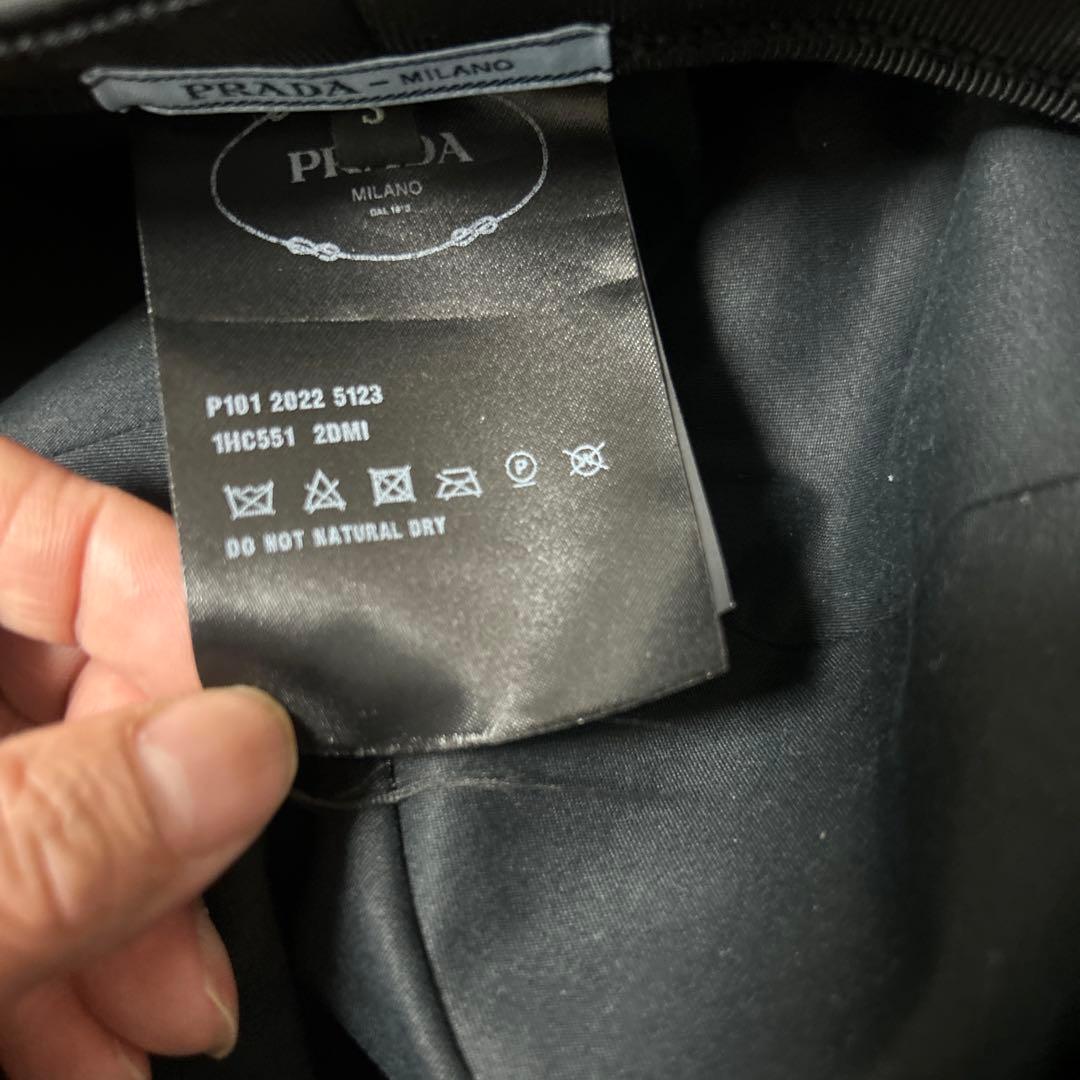 最終値下げ19800円‼️正規品 PRADAキャスケット