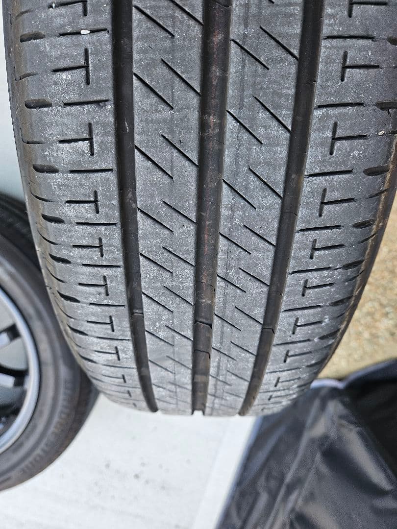 60プリウス　Uグレード純正ホイール　深溝