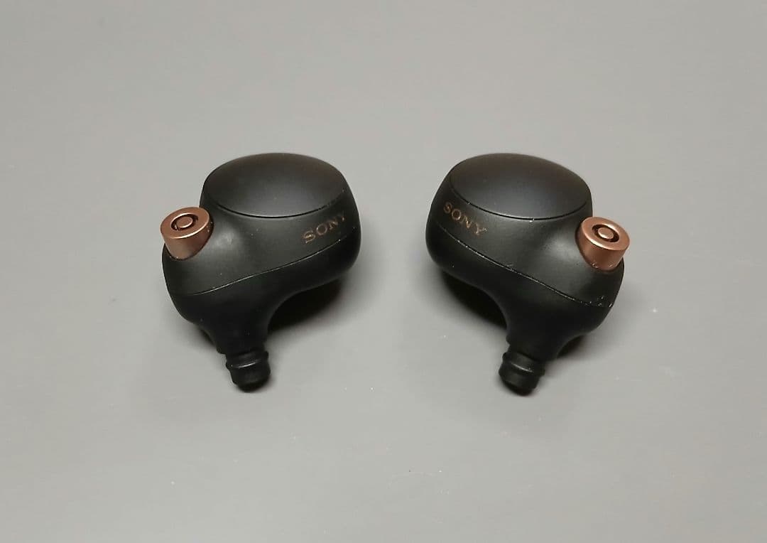 SONY　WF-1000XM4　ワイヤレス　ノイズキャンセリング　イヤホン　④