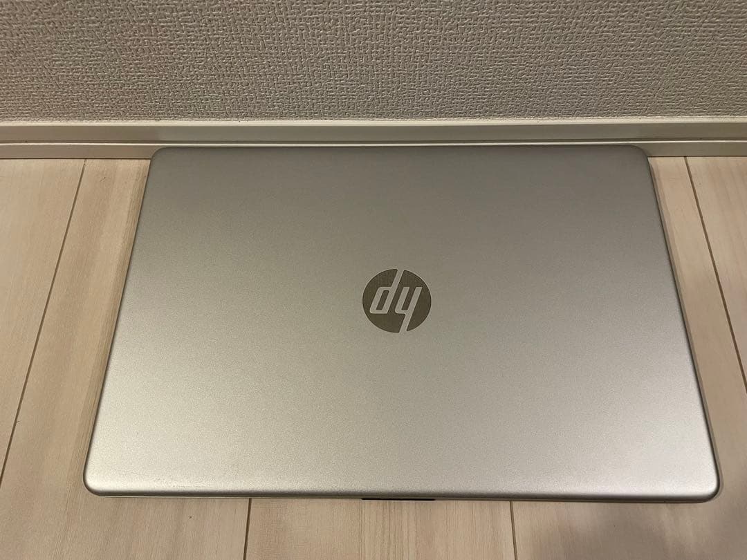 HP 15s-fq4004TU i7 11世代 256GB Office