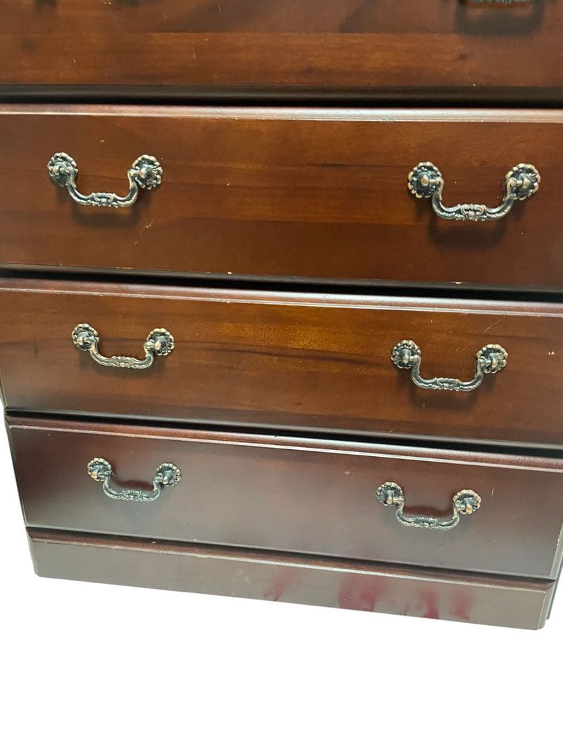 ダークブラウン 木製 タンス チェスト　アンティーク　インテリア　家具　棚