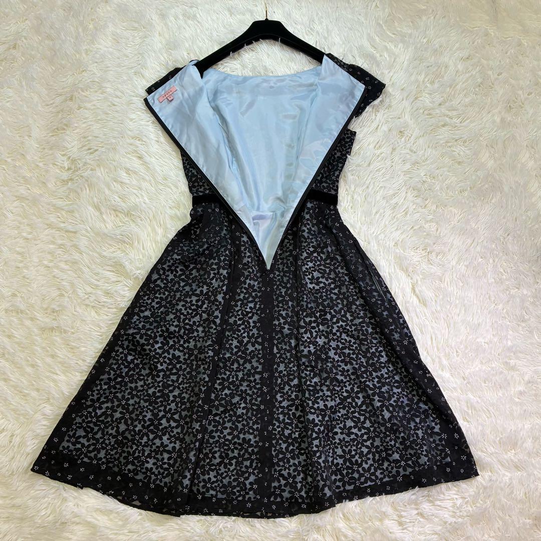 【美品】トッカ WINTER COSMOSドレス ワンピース 総柄 花柄 6