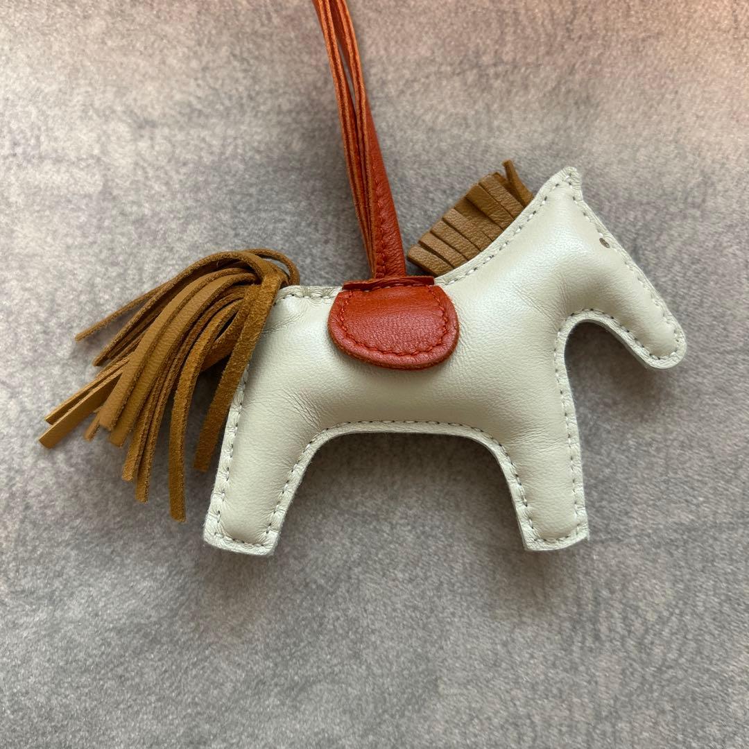 HERMES エルメス　ロデオチャーム