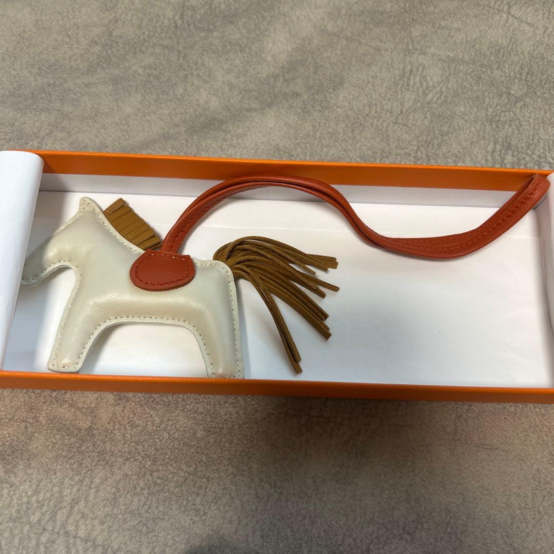 HERMES エルメス　ロデオチャーム