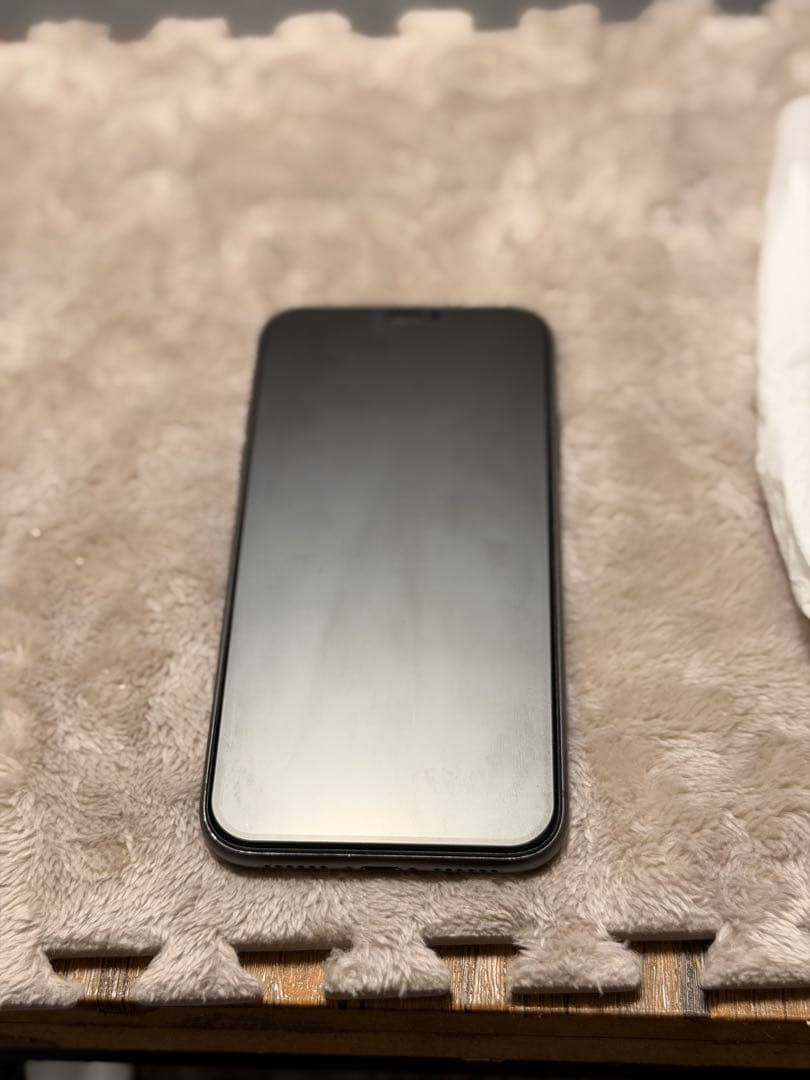 Apple iPhone 11 スペースグレー 本体