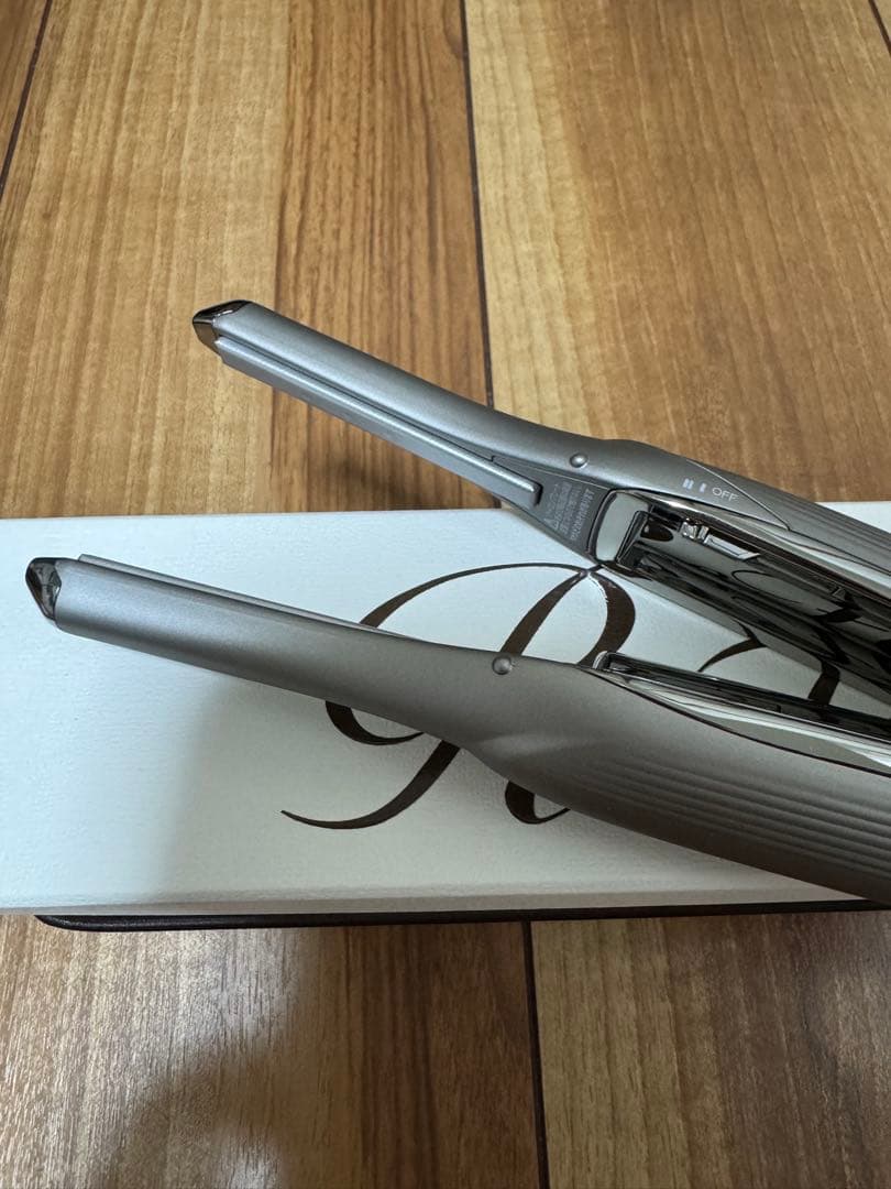 リファ　フィンガーアイロンST6 ダークシルバー