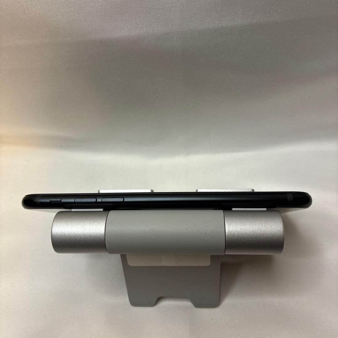 SIMフリー iPhoneSE 第3世代 64GB SE3 バッテリー100 黒