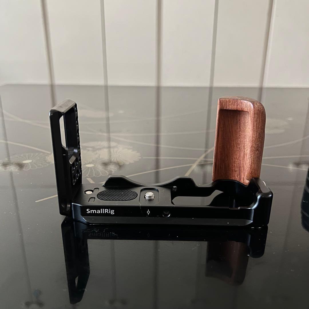 Canon EOS Kiss M 本体 + 付属品 + 非売品リグ