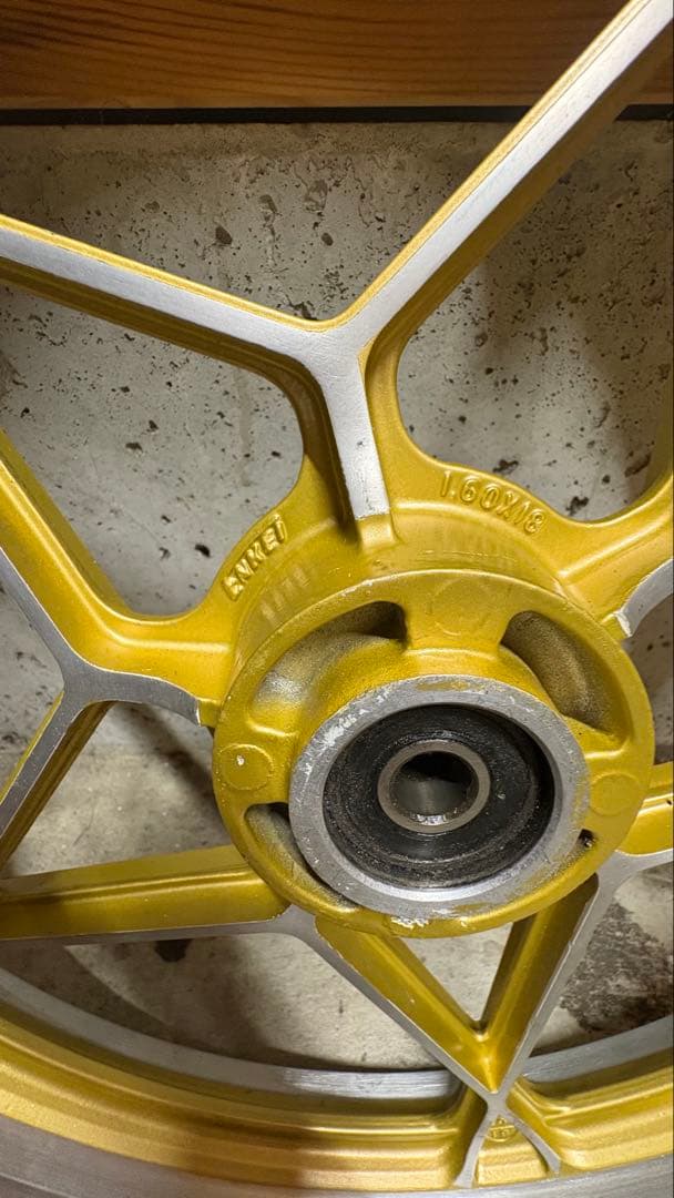 gs400星キャストホイール