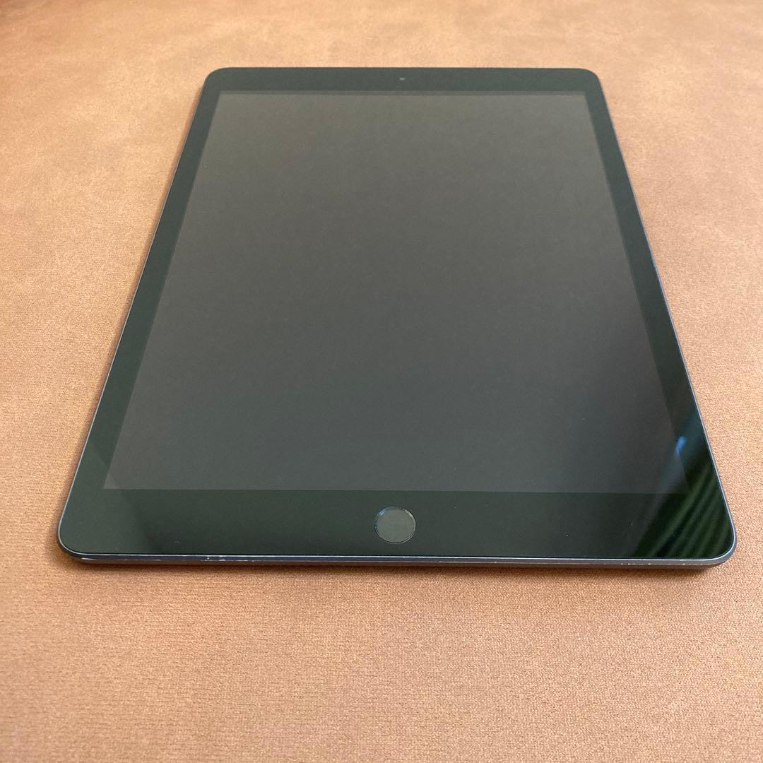 3406【早い者勝ち】iPad7 第7世代 32GB WIFIモデル☆