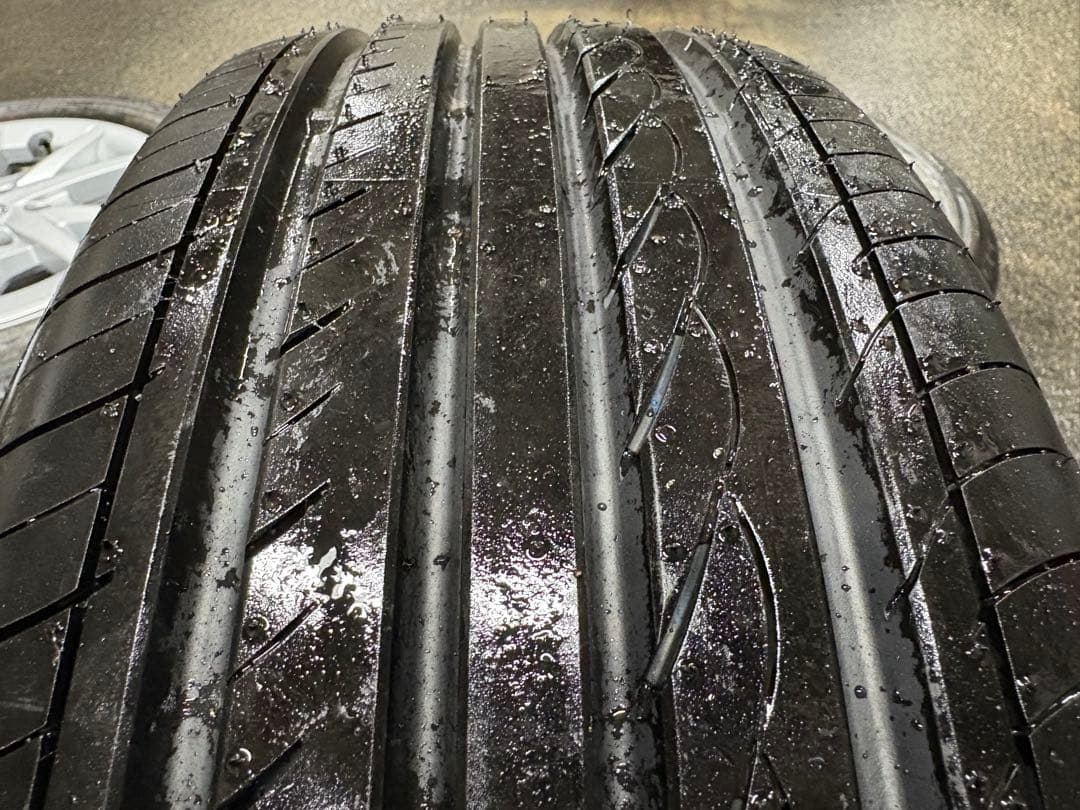 真*吾様 プリウスアルファ　純正タイヤホイール　205/60R16 4本セット