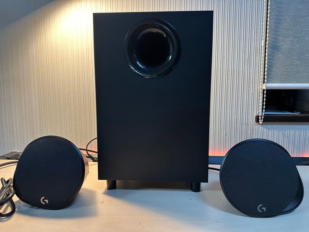 Logicool G560 ゲーミングスピーカー