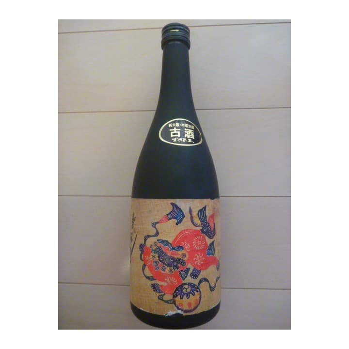 希少 ビンテージ泡盛 比嘉酒造 戯れる獅子 35年古酒 長期瓶内熟成