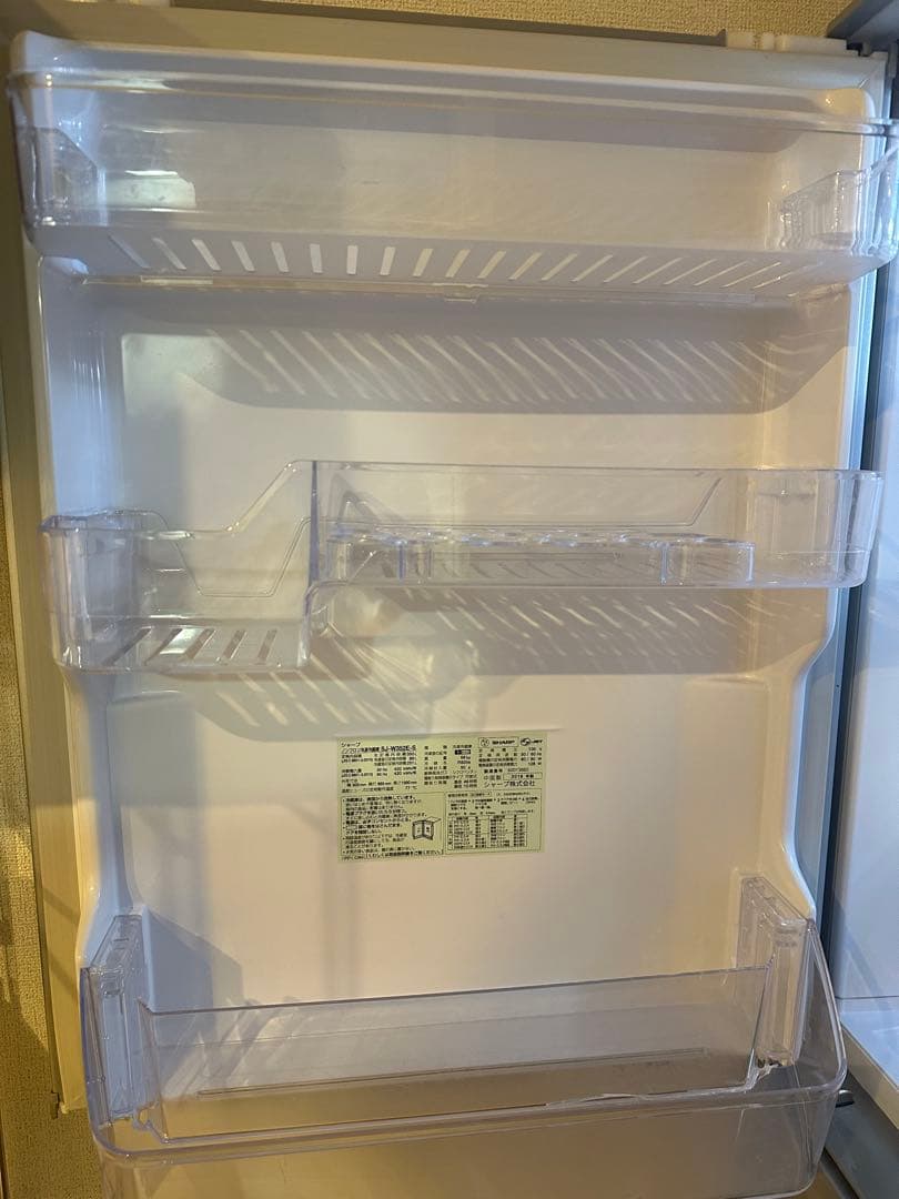 031104 SHARP ノンフロン冷凍冷蔵庫　SJ-W352E-S