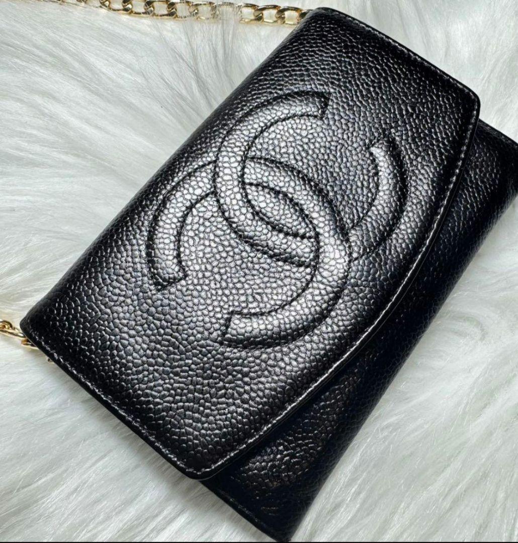 CHANEL シャネル　キャビアスキン　レザー　ブラック　黒　財布