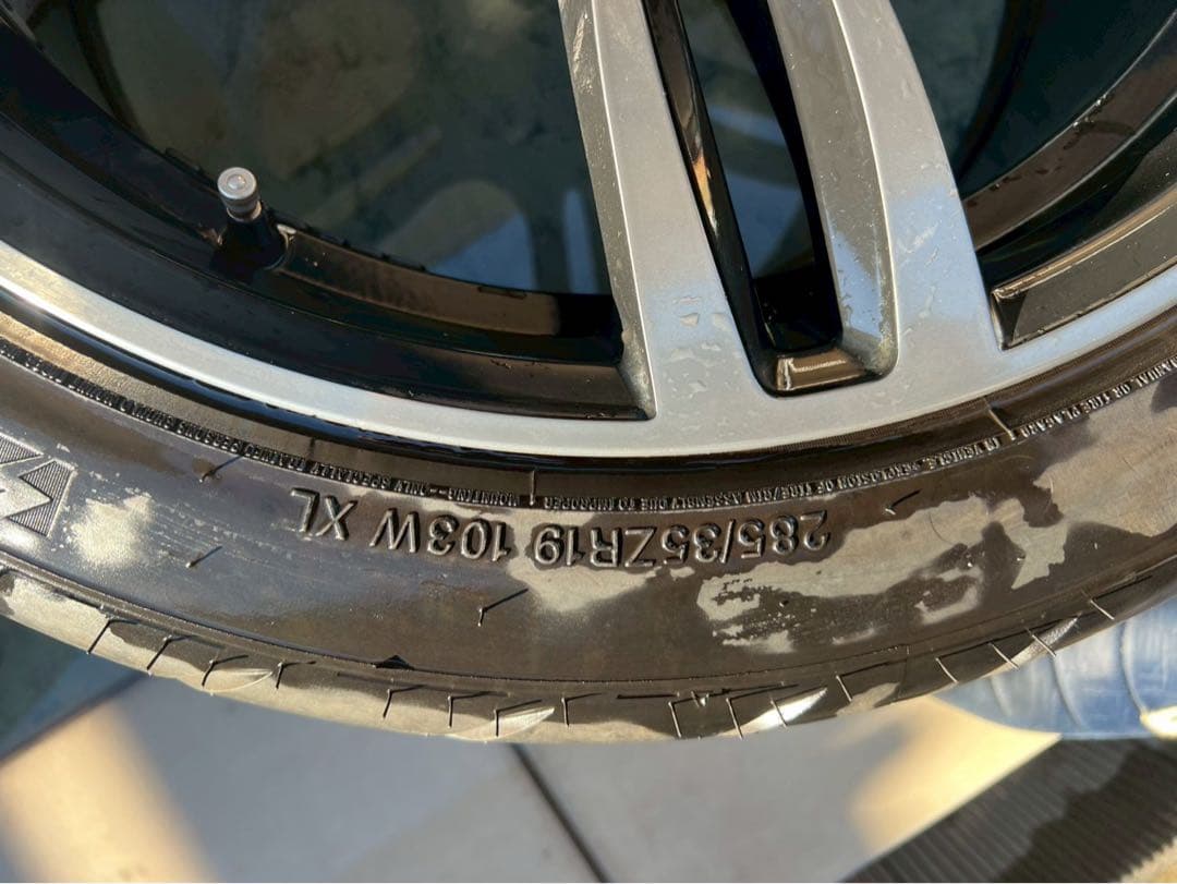 純正 437M 鍛造ホイール 2025年製タイヤ付き