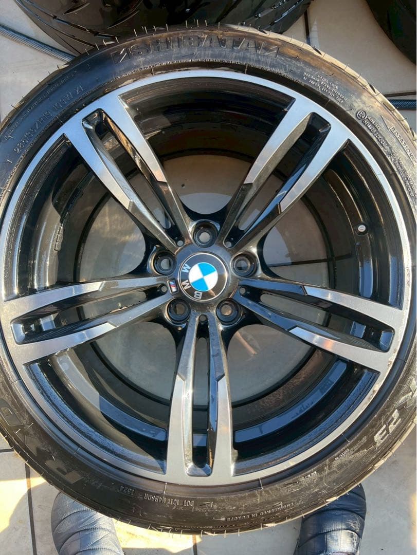 純正 437M 鍛造ホイール 2025年製タイヤ付き