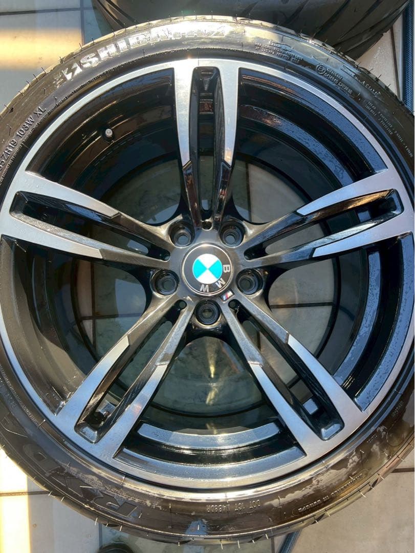 純正 437M 鍛造ホイール 2025年製タイヤ付き