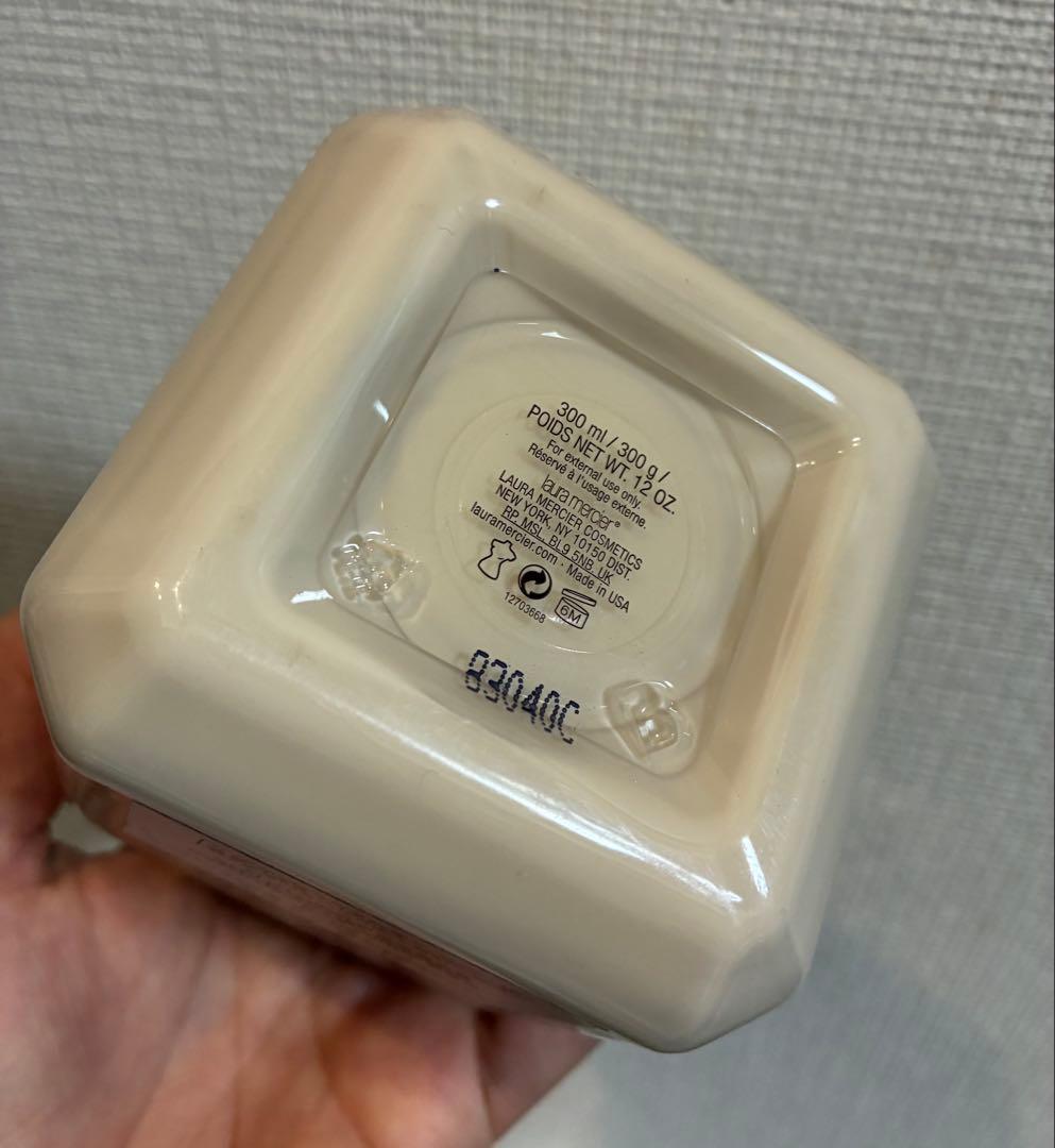 新品2点　ローラ メルシエ ホイップトボディクリーム アンバーバニラ300＋60