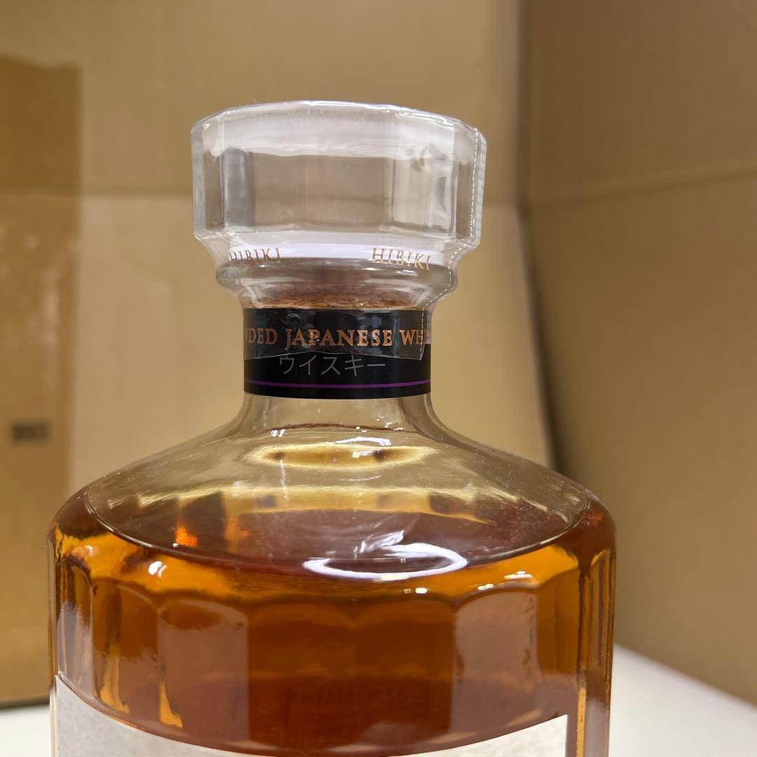 5947 【未開栓】響 サントリー ウイスキー 700mL