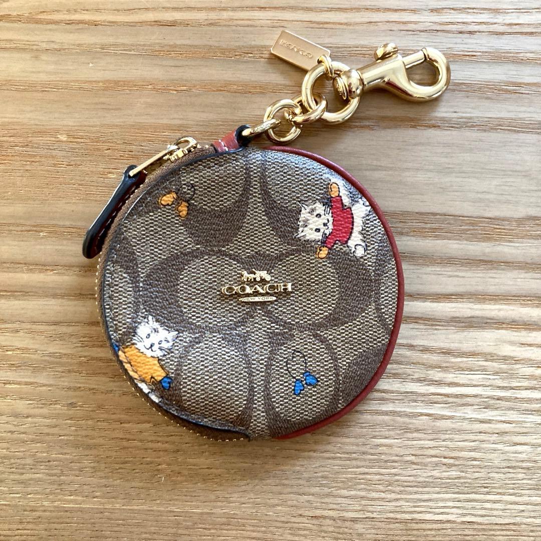 新品同様♡コーチ♡サーキュラー♡ケース♡キャット♡ねこ♡ミント
