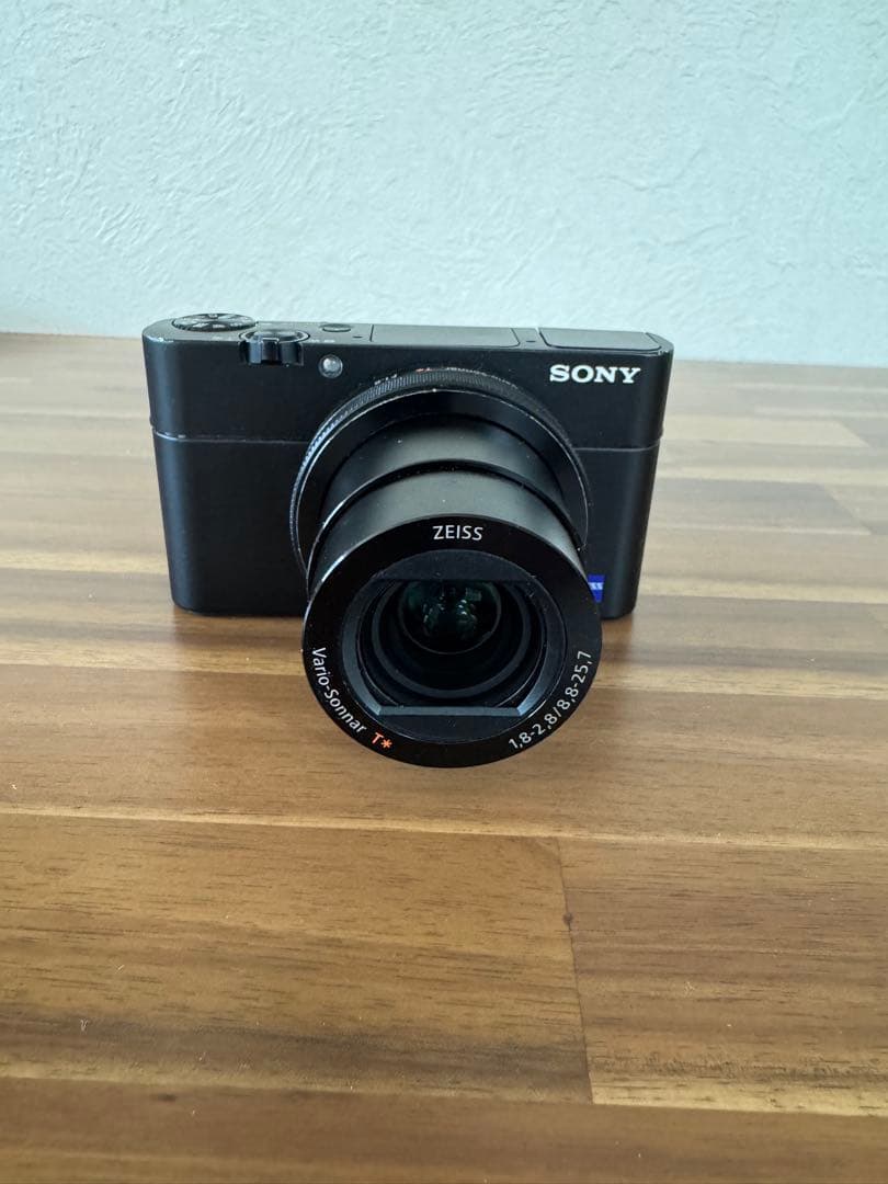 デジタルカメラ SONY RX100M5