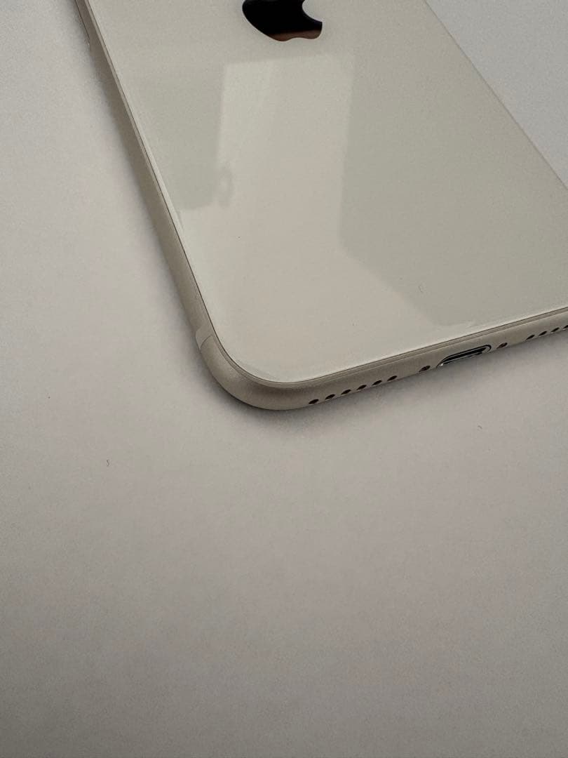 iPhone SE3 128GB (箱,充電ケーブルなど付) SIMフリー