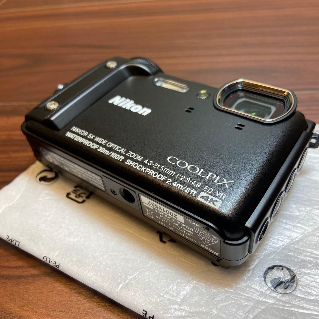 Nikon COOLPIX W300 デジカメ ほぼ新品 4264