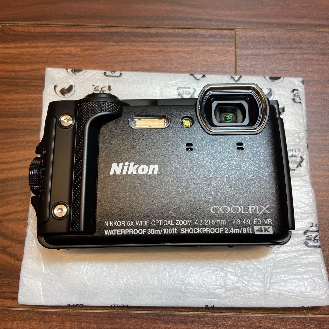 Nikon COOLPIX W300 デジカメ ほぼ新品 4264
