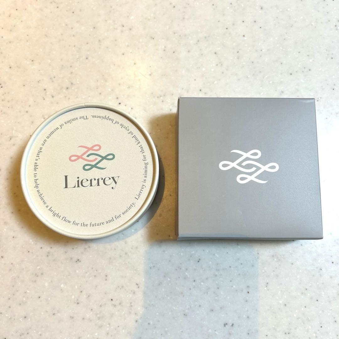 リエリィ カーブネックレス