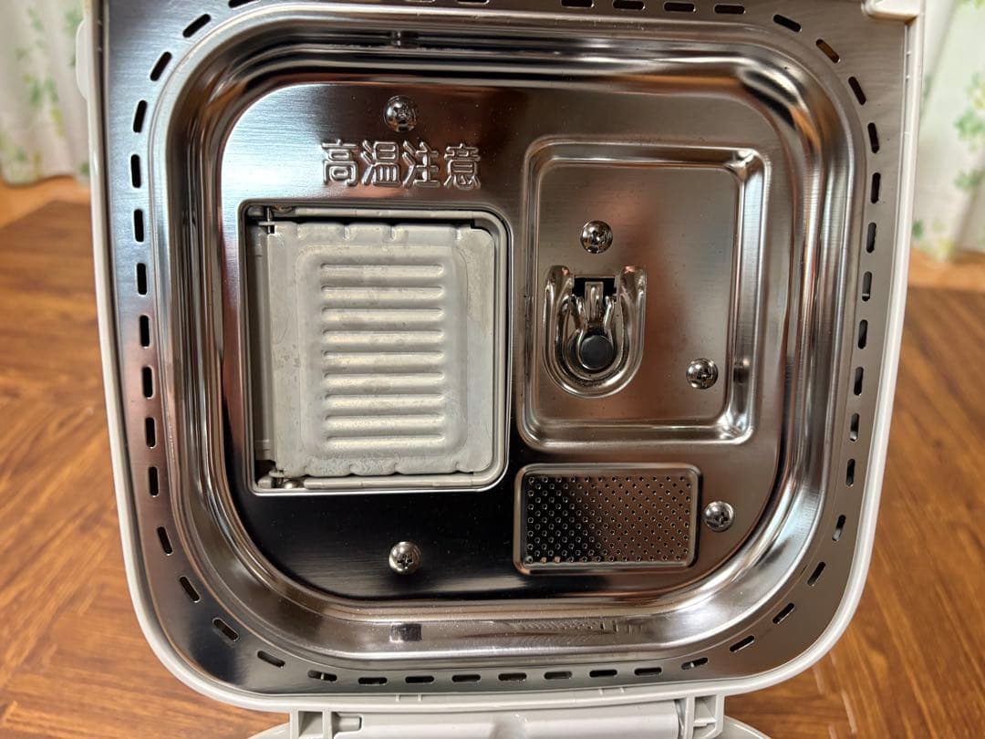 パナソニック ホームベーカリー SD-MT4-W 1斤タイプ　イースト17袋つき