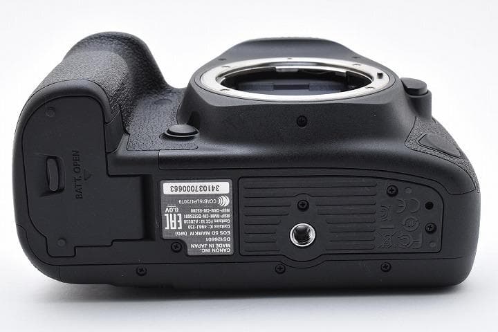 15368 ほぼ新品 Canon EOS 5D Mark IV ボディ キャノン