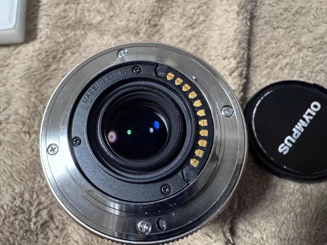 【週末値引】OLYMPUS OM-D E-M10 markⅢ レンズ付き［箱有］