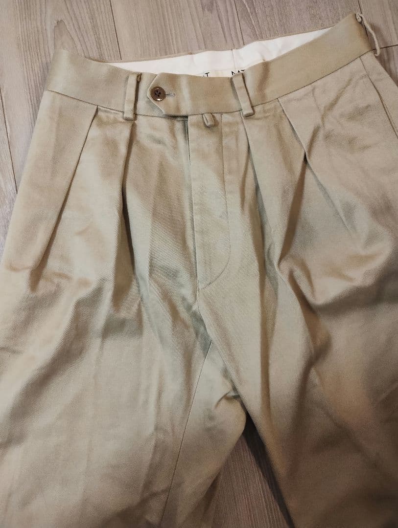 NEAT ニート　ベージュ 2タック チノパン　秋冬