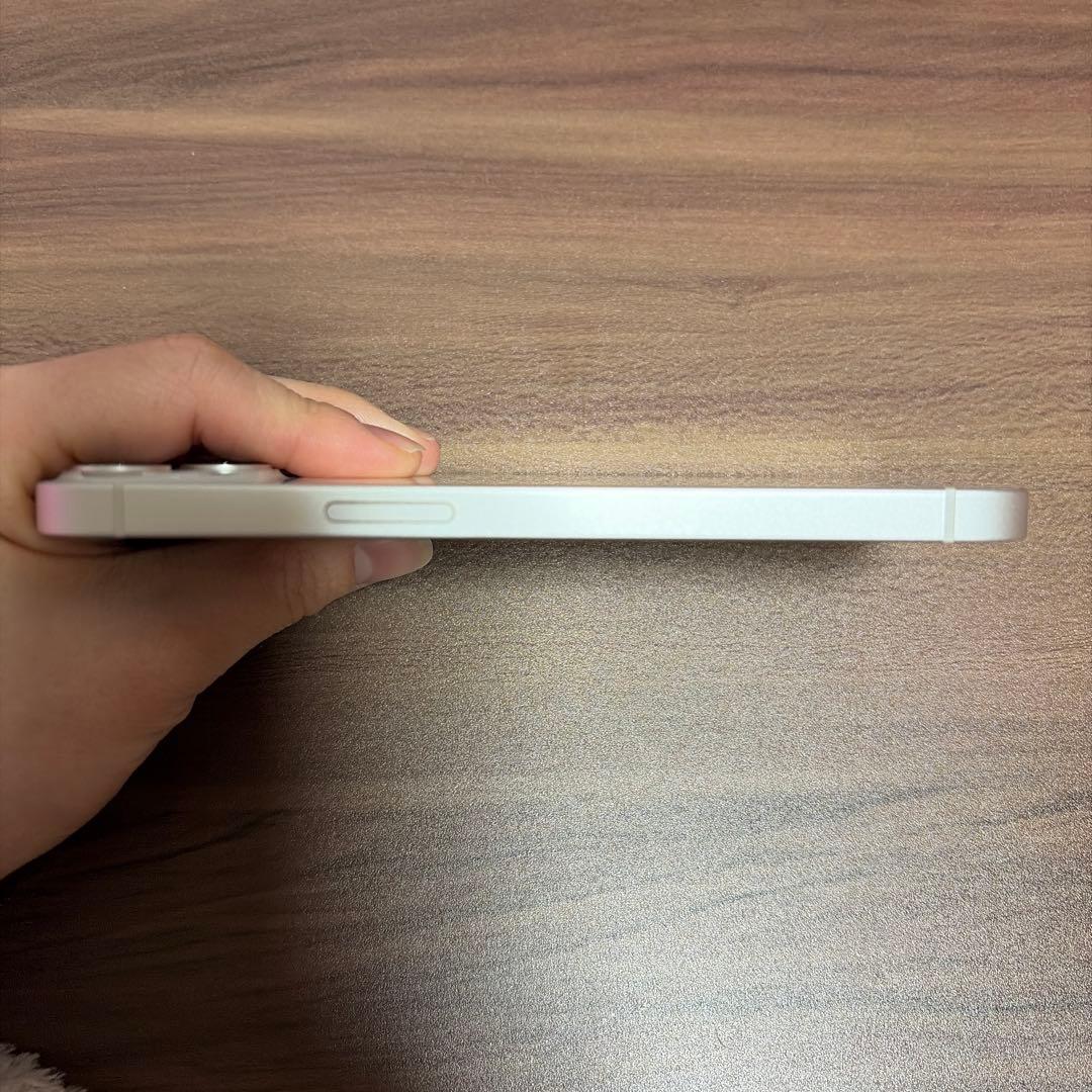 iPhone13 256GB 本体