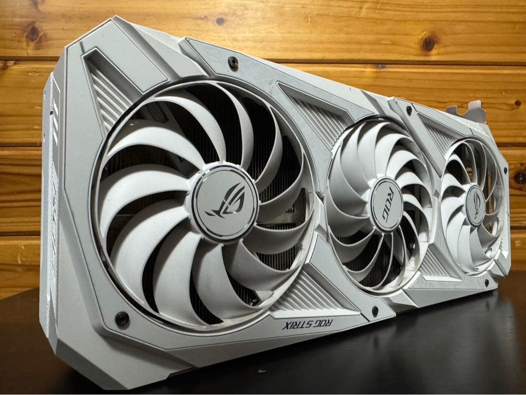 グラフィックボード・グラボ・ビデオカード ASUS ROG STRIX GeForce RTX 3080 OC 10GB