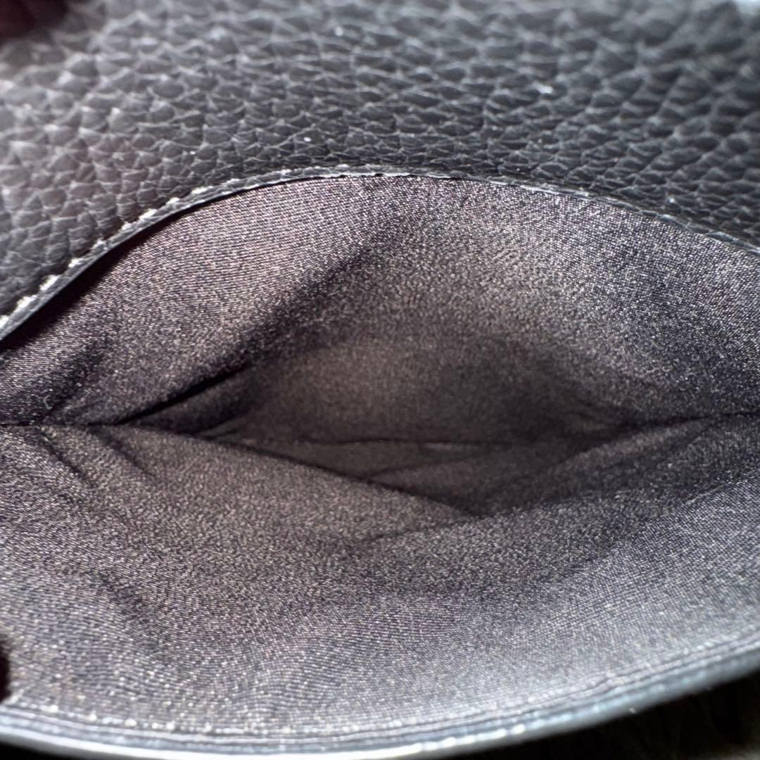 コーチ　ランヤード　クロスボディ　ショルダーバッグ　レザー　ブラック　斜め掛け