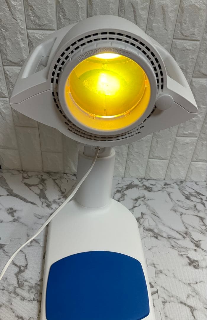 BIOPTRON Pro1 バイオプトロン 光美容器 カバーケース付