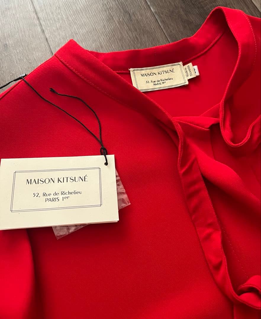 メゾンキツネ ボウタイ　ワンピース 日本未入荷　装苑 Valentino