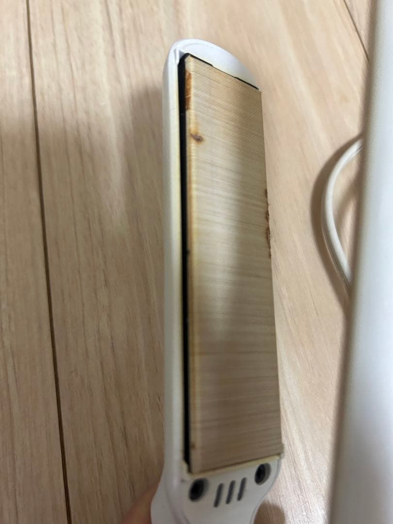 KINUJO 絹女 ストレートアイロン ホワイト LM-125