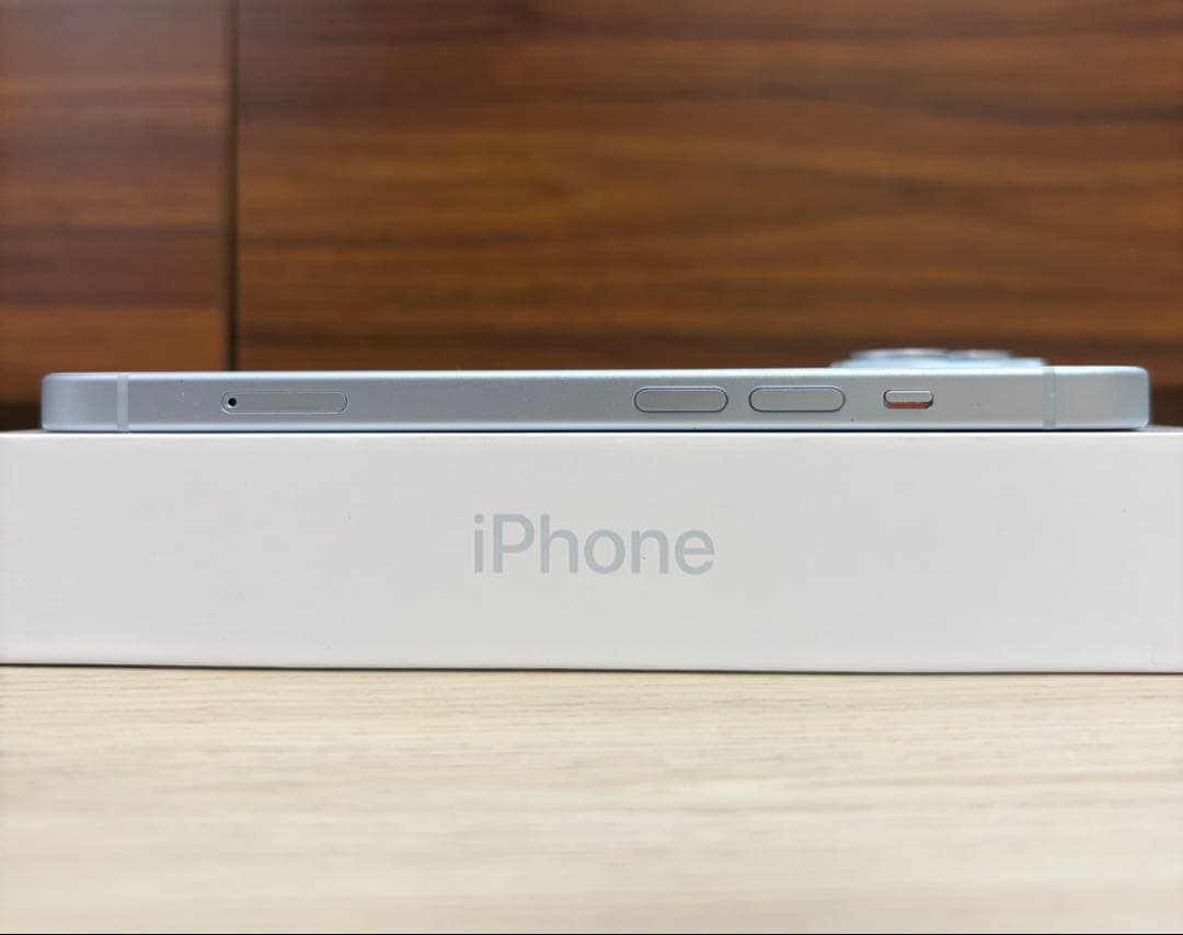 Apple iPhone 15 256GB ブルー 本体 SIMフリー
