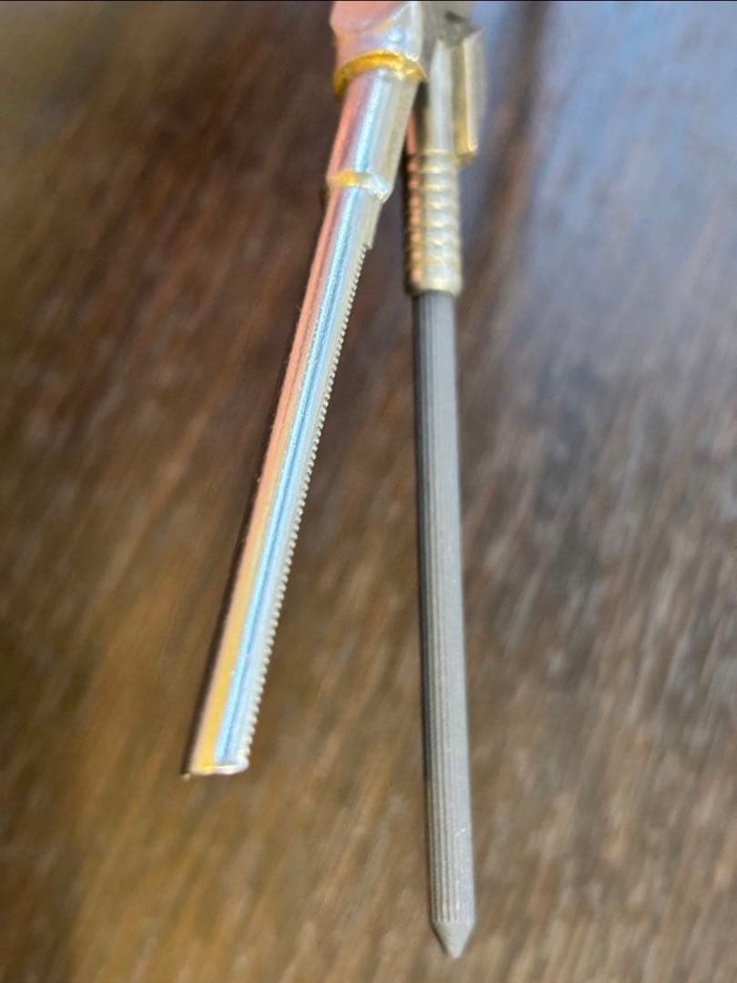 未使用品　HAKKO HI-MIC 5角　4ミリ丸アイロン　/レンツアイロン