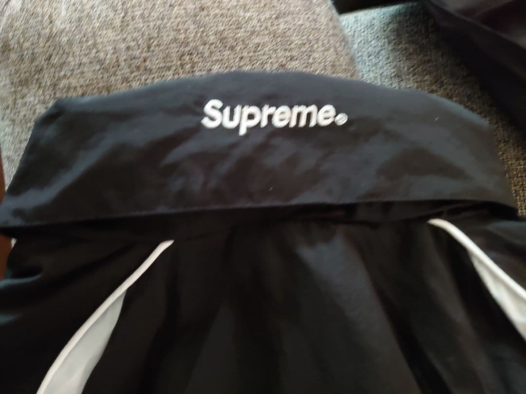 Supreme ナイロンジャケット
