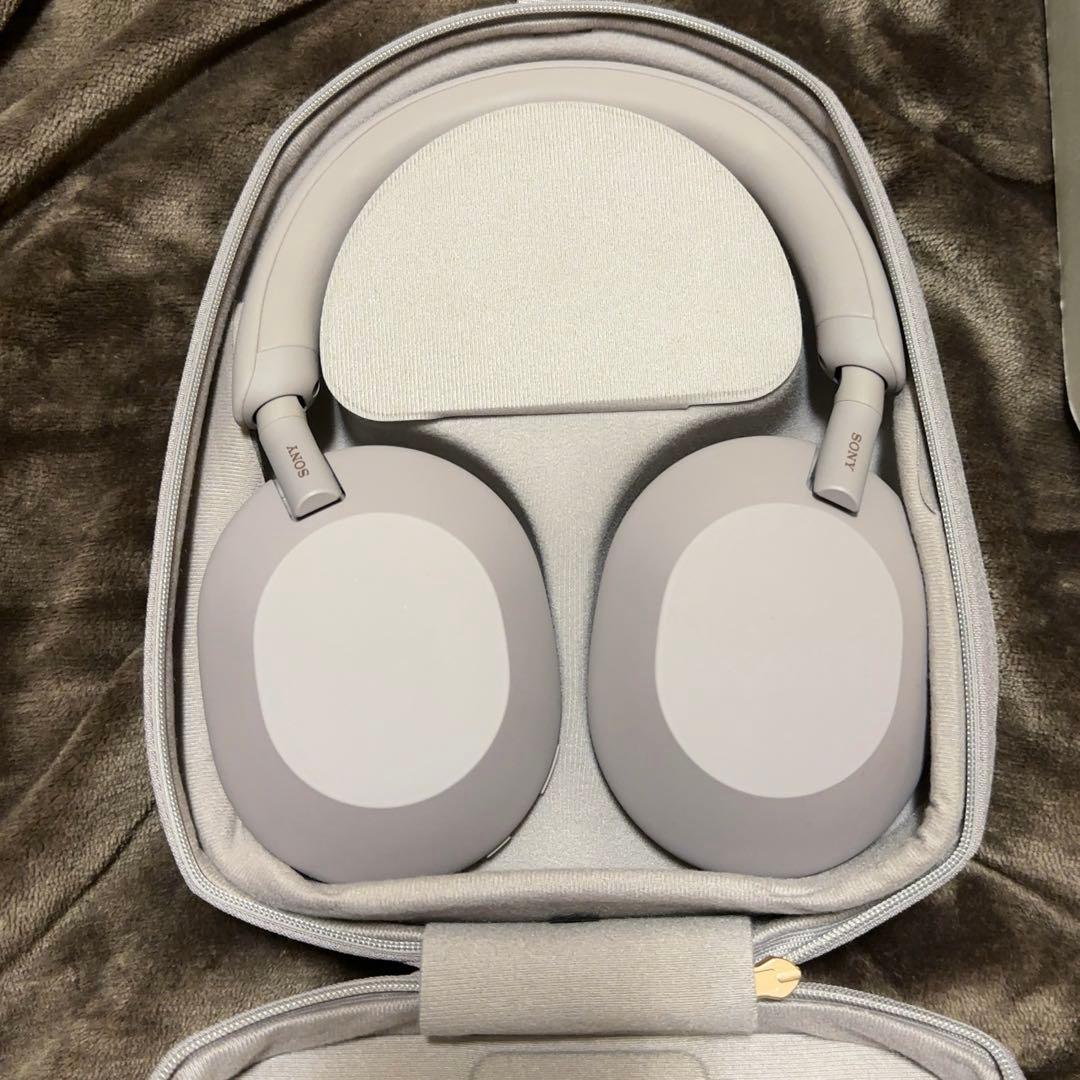 美品WH1000XM5 スモーキーピンク 1/18までの価格