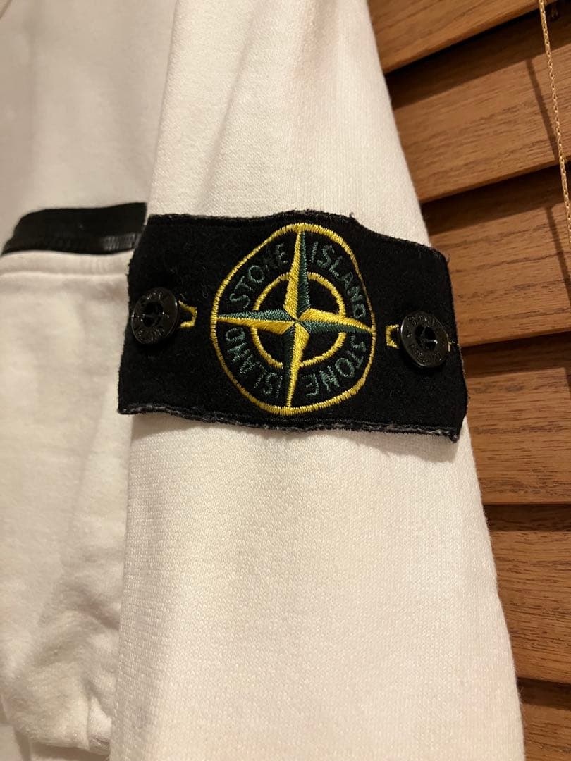 STONE  Sサイズ スウェット 白 ホワイト ストーンアイランド