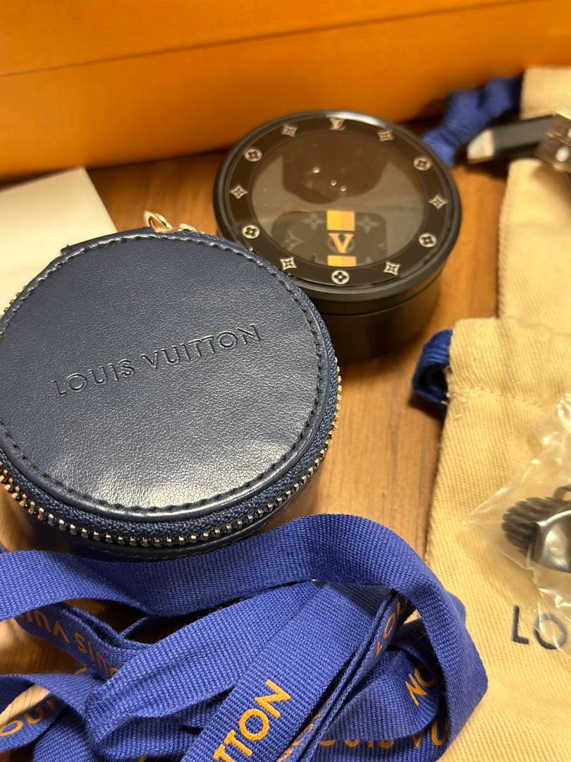 LOUIS VUITTON ワイヤレスイヤフォン 片耳欠品