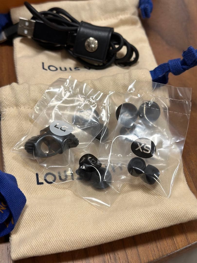 LOUIS VUITTON ワイヤレスイヤフォン 片耳欠品