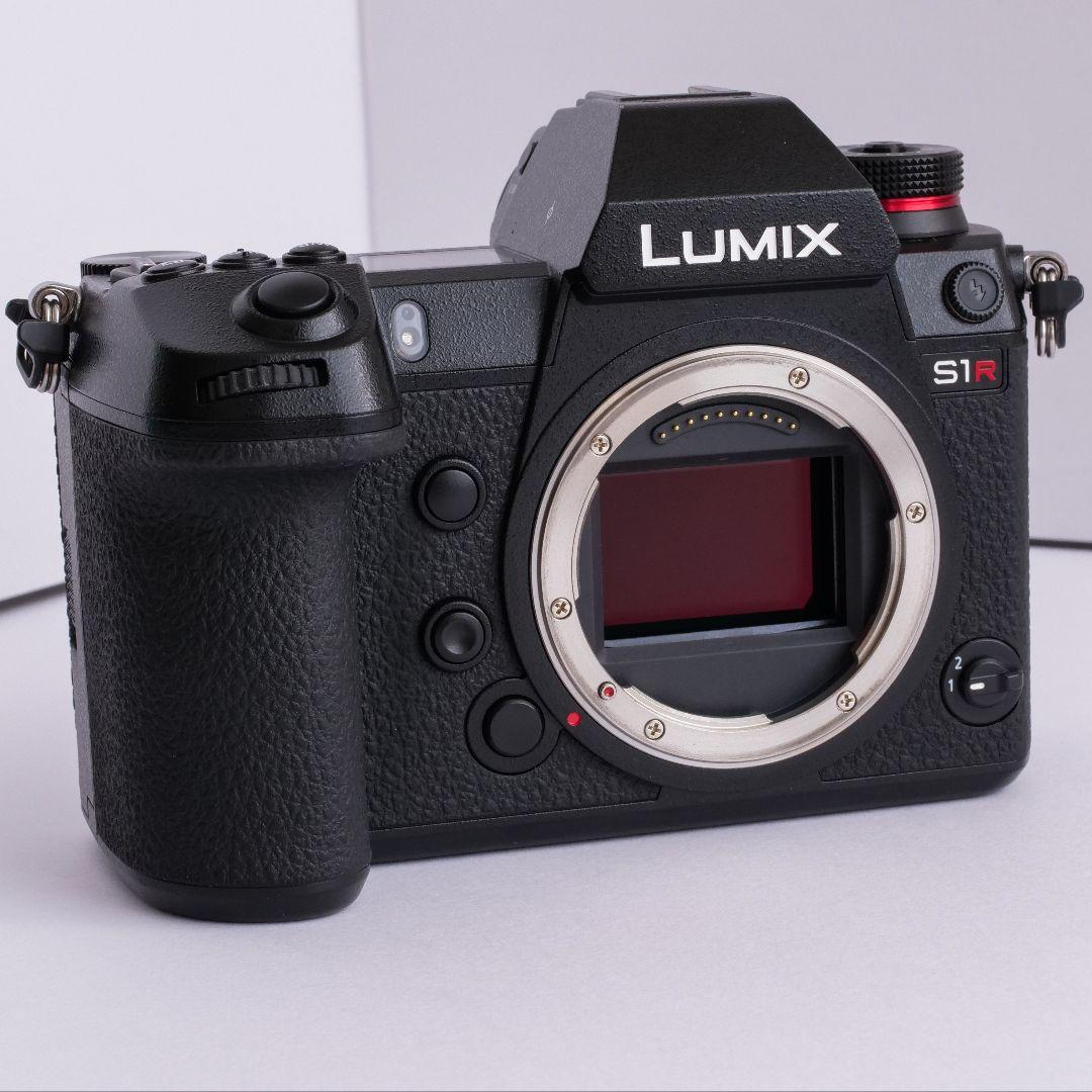 lumix s1r ボディ（日本仕様）　箱付属品あり美品