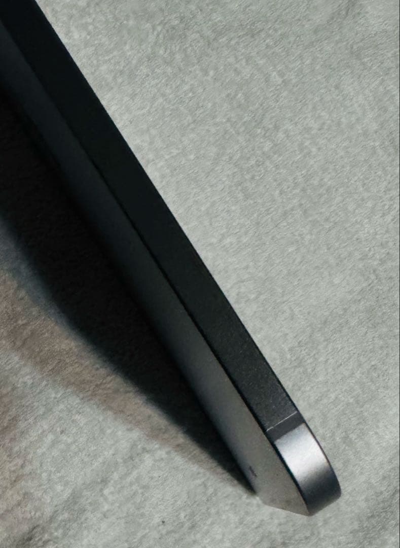 美品iPad Air M2 第6世代　cellularバッテリー100% 128