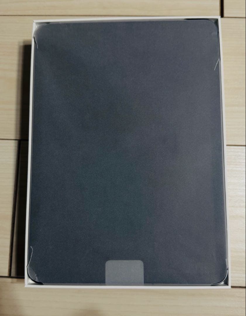 美品iPad Air M2 第6世代　cellularバッテリー100% 128